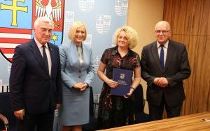 Stefan Bąk, członek Zarządu Powiatu w Kielcach podsumowuje działania w dziedzinie ochrony zdrowia i pomocy społecznej  (5)