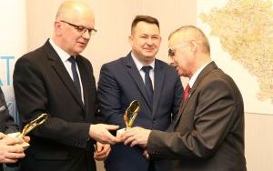 Stefan Bąk, członek Zarządu Powiatu w Kielcach podsumowuje działania w dziedzinie ochrony zdrowia i pomocy społecznej  (18)