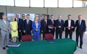 Stefan Bąk, członek Zarządu Powiatu w Kielcach podsumowuje działania w dziedzinie ochrony zdrowia i pomocy społecznej  (14)