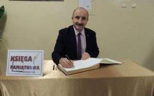 Mariusz Ściana, członek Zarządu Powiatu w Kielcach o półmetku kadencji (3)