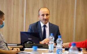 Mariusz Ściana, członek Zarządu Powiatu w Kielcach o półmetku kadencji (7)