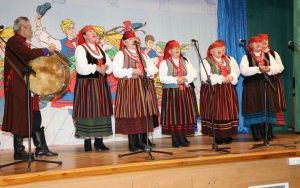 Na ludową nutę w Chmielniku (5)
