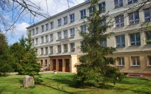 Powiatowy Zespół Szkół w Bodzentynie (2)