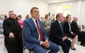 Dla pacjentów z ciężką niewydolnością oddechową (1)