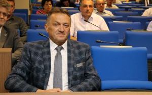 Wotum zaufania oraz absolutorium dla Zarządu Powiatu w Kielcach (3)
