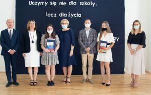 Ostatni dzwonek zabrzmiał w powiatowych szkołach (6)