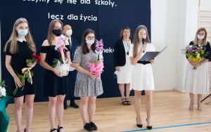 Ostatni dzwonek zabrzmiał w powiatowych szkołach (9)