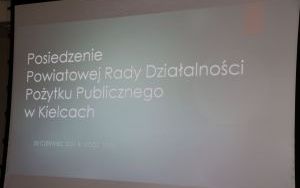 O wsparciu dla organizacji pozarządowych (1)