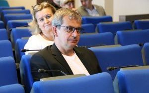 O wsparciu dla organizacji pozarządowych (7)