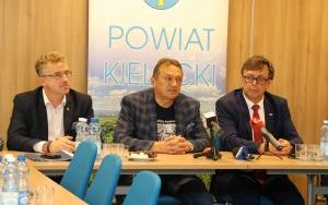 Na konferencji o Rajdzie Rowerowym Szlakiem Brygady Świętokrzyskiej NSZ  (5)