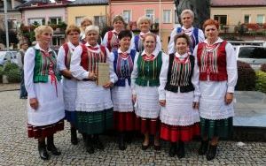 XX Powiatowy Przegląd Zespołów Folklorystycznych i Solistów w Chmielniku  (4)
