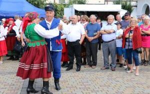 XX Powiatowy Przegląd Zespołów Folklorystycznych i Solistów w Chmielniku  (6)