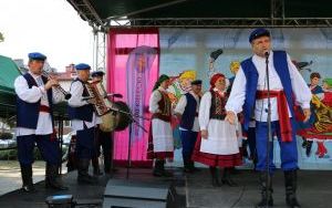 XX Powiatowy Przegląd Zespołów Folklorystycznych i Solistów w Chmielniku  (1)