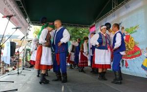 XX Powiatowy Przegląd Zespołów Folklorystycznych i Solistów w Chmielniku  (4)