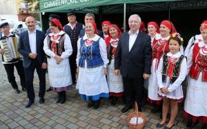 XX Powiatowy Przegląd Zespołów Folklorystycznych i Solistów w Chmielniku  (11)