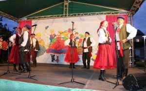 XX Powiatowy Przegląd Zespołów Folklorystycznych i Solistów w Chmielniku  (10)