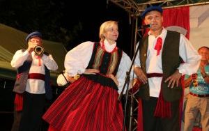 XX Powiatowy Przegląd Zespołów Folklorystycznych i Solistów w Chmielniku  (10)