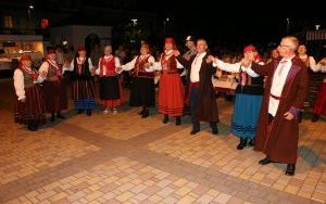 XX Powiatowy Przegląd Zespołów Folklorystycznych i Solistów w Chmielniku  (2)