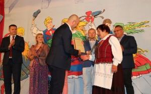 XX Powiatowy Przegląd Zespołów Folklorystycznych i Solistów w Chmielniku  (7)