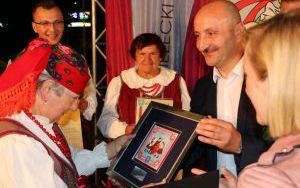 XX Powiatowy Przegląd Zespołów Folklorystycznych i Solistów w Chmielniku  (2)