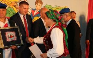 XX Powiatowy Przegląd Zespołów Folklorystycznych i Solistów w Chmielniku  (11)