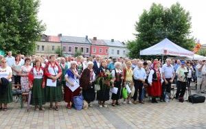W hołdzie Bohaterom (2)