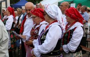 W hołdzie Bohaterom (7)