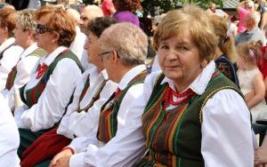 Święto muzyki ludowej w Chmielniku  (12)