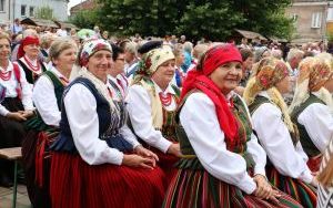 Święto muzyki ludowej w Chmielniku  (2)