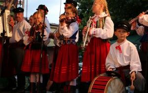 Święto muzyki ludowej w Chmielniku  (4)