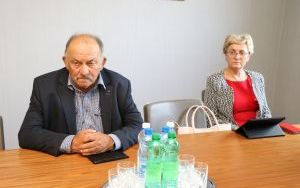 Posiedzenie komisji Samorządu, Rozwoju Gospodarczego i Przeciwdziałania Bezrobociu (7)