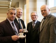 W Wojewódzkiej Bibliotece Publicznej w Kielcach wręczono medale i wyróźnienia.