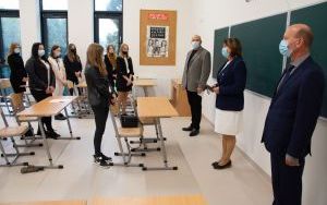 Nowy rok szkolny w PZS w Łopusznie (8)