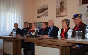Powiatowy wieniec powalczy o miano najpiękniejszego w województwie (2)