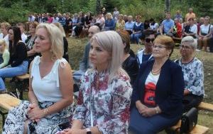 Upamiętnili mieszkańców Orłowin (2)