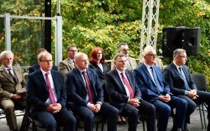 Odbudowany kopiec już poświęcony i odsłonięty (5)