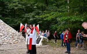 Odbudowany kopiec już poświęcony i odsłonięty (7)