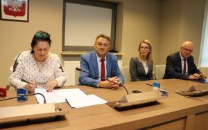 Kolejne busy do przewozu osób niepełnosprawnych (4)