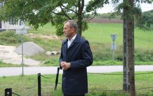 Pomnik po renowacji już odsłonięty (6)