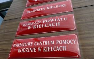 Udogodnienia dla niewidomych w PCPR Kielce (1)
