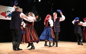 Nasi ludowi tancerze z ogólnopolskim wyróżnieniem! (1)