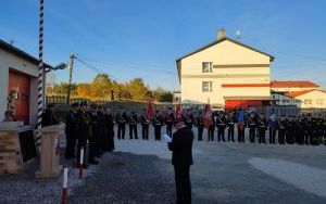 Druhowie z nowym wozem (13)