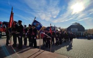 Druhowie z nowym wozem (18)
