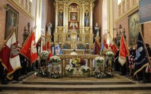 Cezary Majcher podczas obchodów w Piekoszowie (7)