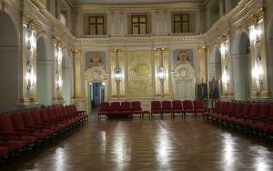 Seniorzy zwiedzali stolicę (2)