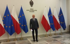 Seniorzy zwiedzali stolicę (1)