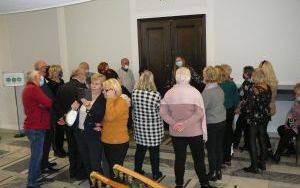 Seniorzy zwiedzali stolicę (1)