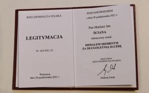 Odznaczenie za długoletnią służbę  (4)