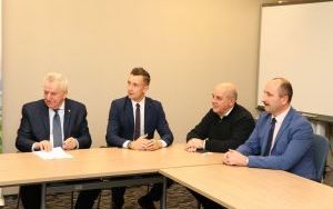 Podpisaliśmy kolejne umowy na rozbudowy dróg powiatowych (3)