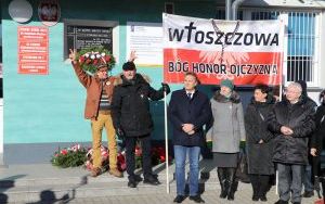 Upamiętnili 37. rocznice strajku w obronie krzyży we Włoszczowie  (4)